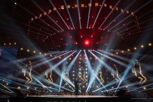Tony Carreira’s Lisbon concerts lit with Ayrton