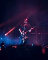 Austin Zangi reflects span of Seether’s music on tour with ChamSys