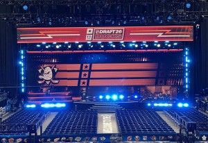 Elation Rebel Line adds dynamic layer to Tom Kenny’s lighting design for NHL Draft