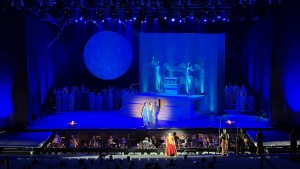 Budapest’s Margitsziget Theatre upgrades with Robert Juliat Arthur LT followspots