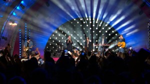 Chauvet Professional PXL Curve 1 helps Never Fear Shadows set mood at “Zomerhit”