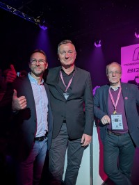 Robert Juliat and Madrix announce strategic partnership