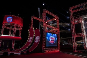 Ofer Jacobi illuminates “Ninja Warrior Israel” with Robe