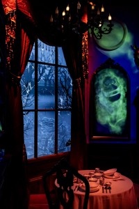 Christie GS Series projectors power Ghostly Manor attraction at Paultons Park