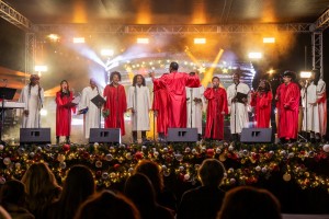 Snow machines and lighting fixtures from ADJ support Paramount tree lighting celebration