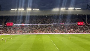 PPDS equips PSV Eindhoven’s stadium with Philips dvLED scoreboards