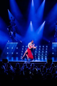 Chauvet Colorado PXL Curve 12 illuminates Derek Hough’s “Symphony of Dance: Encore” tour