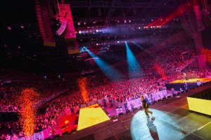 BG Events deploys huge Martin Audio Wavefront Precision system for BSW arena show