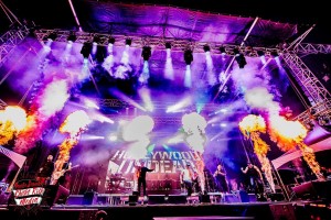 Pierre E. Roy molds looks to fit thirteen Rock La Cauze acts with Chauvet
