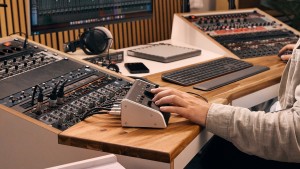 Palmer stellt neue Serie analoger Monitor-Controller vor