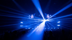 Naostage K System drives dynamic stage automation on Tiakola tour