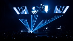 Naostage K System drives dynamic stage automation on Tiakola tour