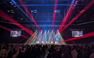 ADJ spots, beams and washes used for “Momentum Conference” in Illinois