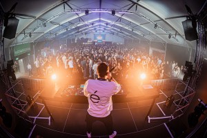 Größtes Zeltfestival Nordrhein-Westfalens nutzt Meyer-Sound-System