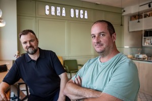 Production Pool invests in Robe