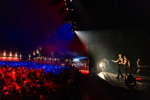GLP Impression S500 beleuchten Zirkusshow beim Tollwood Winterfestival