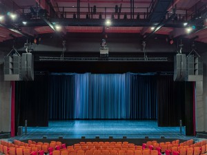 Le Pin Galant upgrades to L-Acoustics L2 after three decades with DV-Dosc