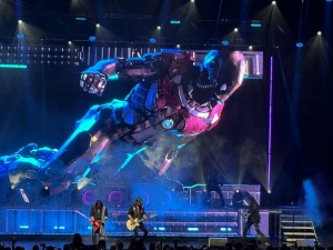 Martin Müller chooses Elation Paragon M for Helloween’s North American tour