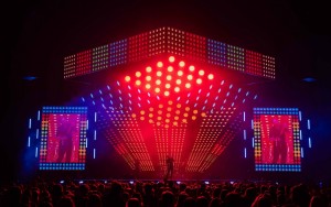 Sam Parry chooses Ayrton for “Busted vs McFly Tour”