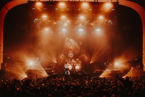 Alex Mungal evokes fierce imagery on Slaughter to Prevail tour with Chauvet