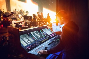 Immersive Klang monitoring chosen for forthcoming Hans Zimmer tour