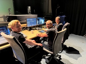 NXP investiert in Follow-Me-Tracking für Tourproduktionen der Clairvoyants