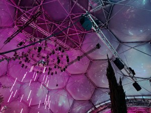 TruCru chooses TiMax PanLab for Eden Project’s Christmas Light Experience