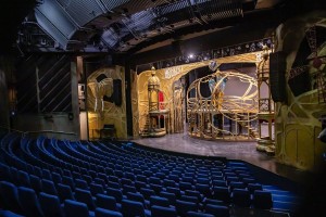 Reykjavik City Theatre invests in more Robe T2 Profiles