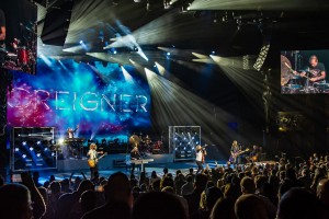 Benjamin Moffitt chooses Avolites for Foreigner tour