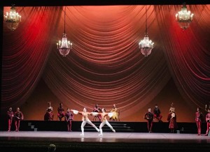 Neapels Teatro di San Carlo investiert in Systeme von ETC