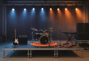 Neue mobile Eventbühne von Topregal erhältlich