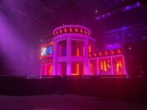 Smode enables video control and live management on recent Theodora tour