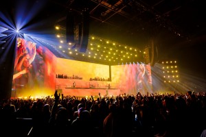 BG Events deploys huge Martin Audio Wavefront Precision system for BSW arena show