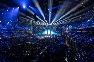 Tony Carreira’s Lisbon concerts lit with Ayrton