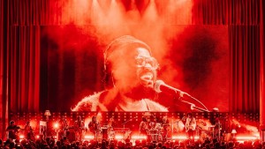 Ed Warren ties Michael Kiwanuka tour together with 174 Chauvet fixtures