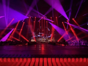 Jim Guillerm balances looks for Matmatah’s 30th anniversary show with Chauvet