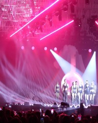Denso shapes stage for Annalisa tour with Chauvet’s PXL Curve 12