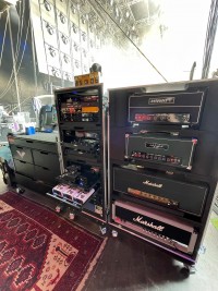 Yungblud guitar tech Ben Jackson opts for Radial JX42