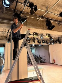 TD Berlin modernisiert Grundlicht mit Elation KL 8 FC