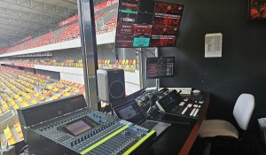 Infiled-LED-Wände in Stadion von Le Mans installiert