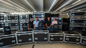Session Pro erwirbt 300 Furion-Leuchten von Inifinity