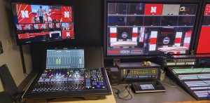 Lawo optimiert Audioproduktion bei HuskerVision