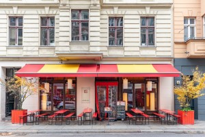 Genelec provides soundtrack to Vietnamese street food in Berlin