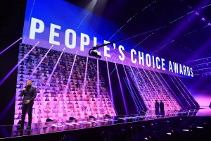 Corona: Robe MegaPointes used for People’s Choice Awards