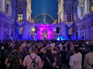 APG’s Uniline Max debuts at French Pride festival