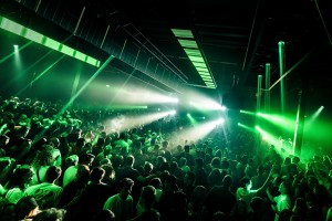 Showtec und Infinity unterstützten „Pixl Club“ im Klokgebouw Eindhoven