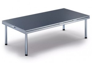 Neue mobile Eventbühne von Topregal erhältlich