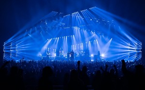 Chauvet helps Lightswitch reflect essence of Mt. Joy on tour