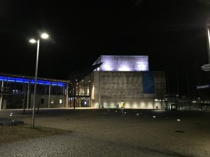 Anolis Divine beleuchten Bühnenturm der Stadthalle Tuttlingen