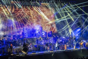 Hans Zimmer auf Tour mit Robe 